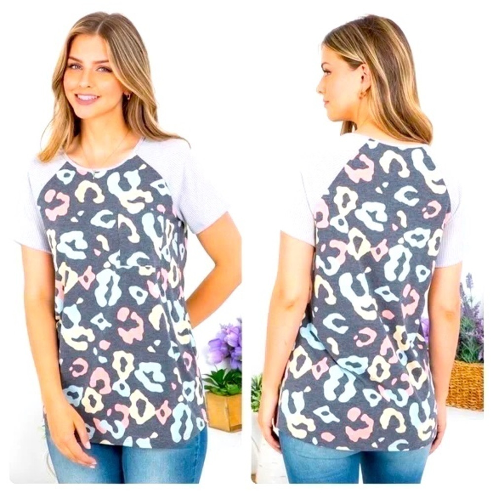 NEW! Beautiful Leopard Top with Pocket
